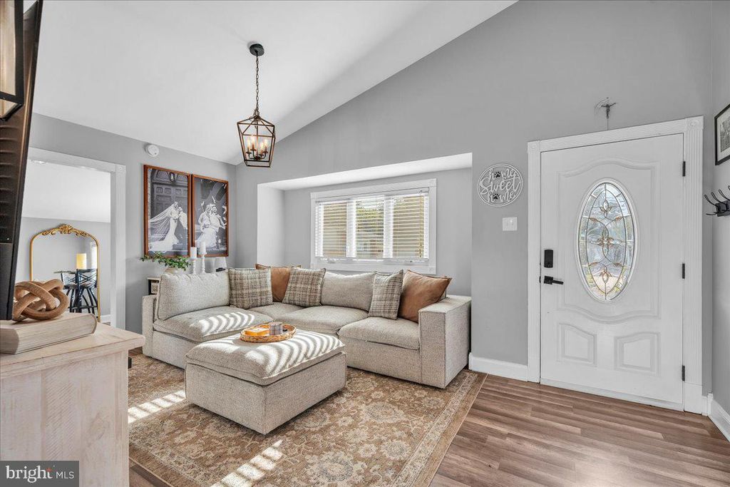 395 LANSING DR, MANTUA, NJ 08051 — photo 3