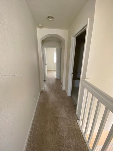 2330 SE 10th St 2330, Homestead, FL 33035