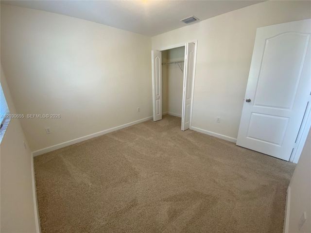 2330 SE 10th St 2330, Homestead, FL 33035