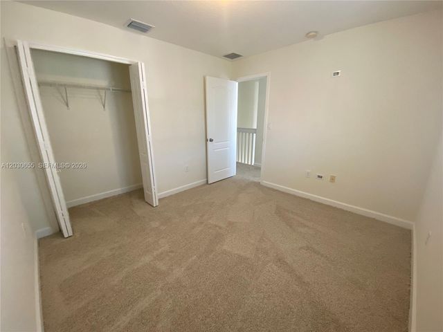 2330 SE 10th St 2330, Homestead, FL 33035