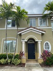 2330 SE 10th St 2330, Homestead, FL 33035