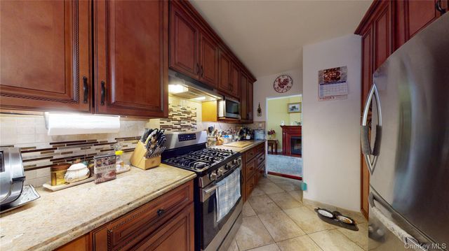 1625 Emmons Avenue DD, Brooklyn, NY 11235