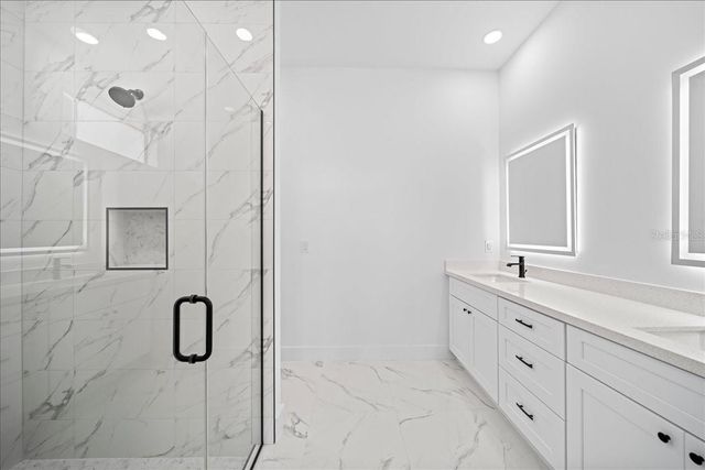 2116 NE 10TH AVENUE, Cape Coral, FL 33909