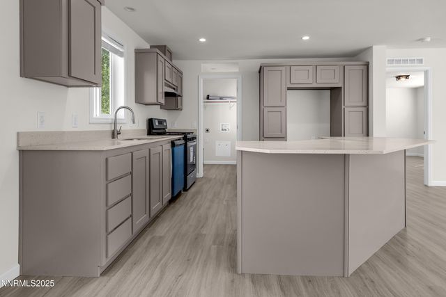 3810 Bobolink Circle, Reno, NV 89508