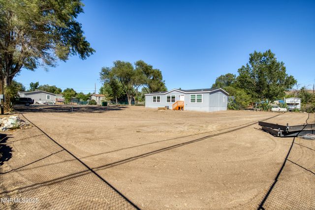 3810 Bobolink Circle, Reno, NV 89508