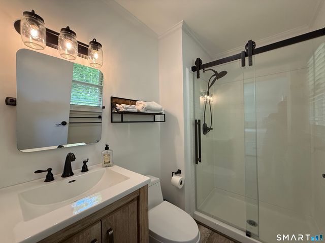 29 Deer Ridge Road, Stonington, CT 06378