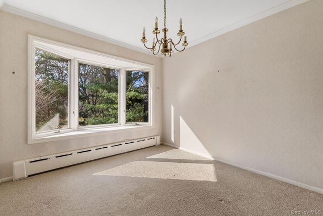 321 Locust Avenue, Rye, NY 10580