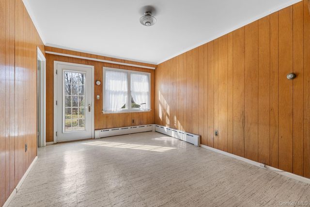 321 Locust Avenue, Rye, NY 10580