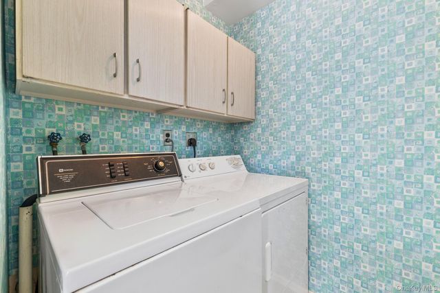 321 Locust Avenue, Rye, NY 10580