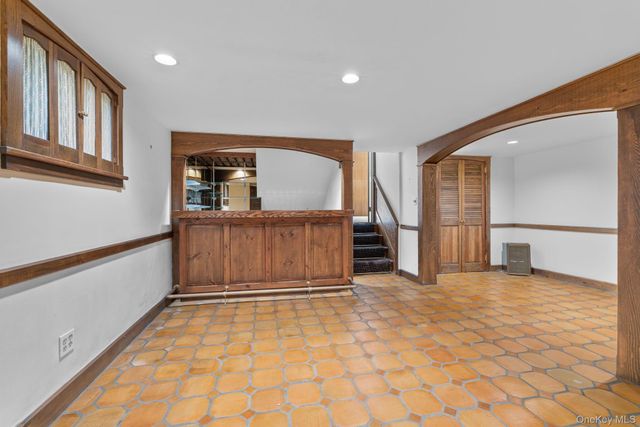 321 Locust Avenue, Rye, NY 10580