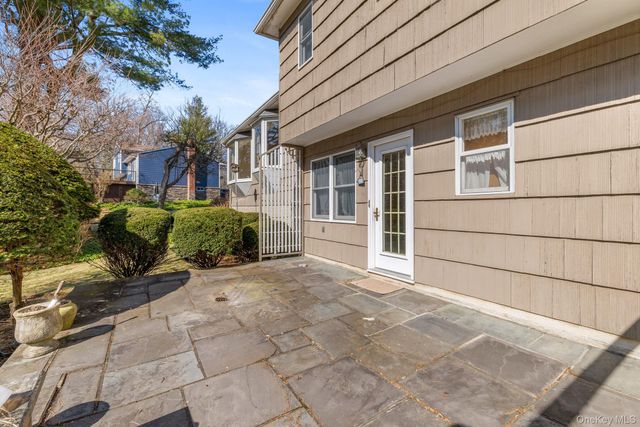 321 Locust Avenue, Rye, NY 10580