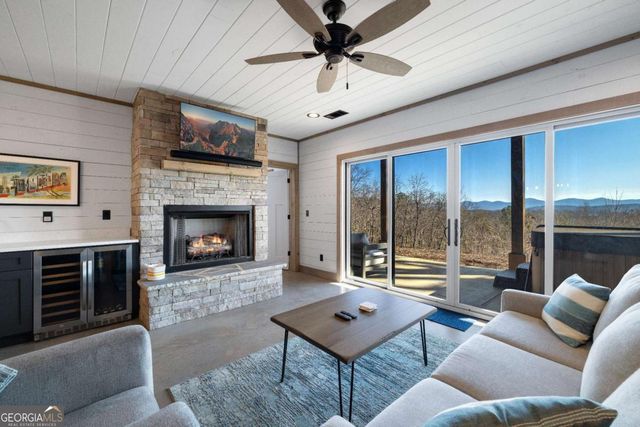 310 Wunder Bear Ridge Road, Morganton, GA 30560