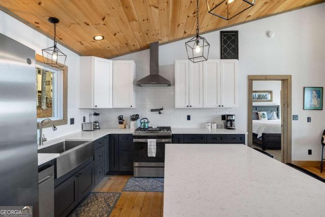 310 Wunder Bear Ridge Road, Morganton, GA 30560