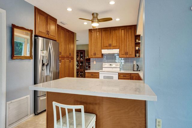 5211 SW 91st Terrace, Cooper City, FL 33328