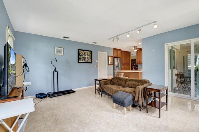 5211 SW 91st Terrace, Cooper City, FL 33328