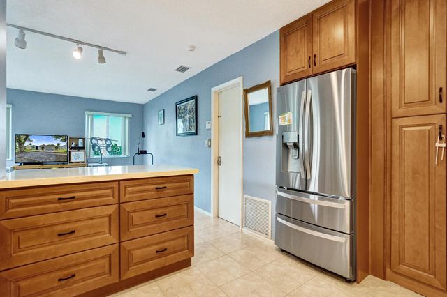 5211 SW 91st Terrace, Cooper City, FL 33328