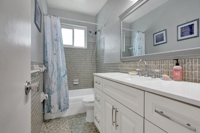 5211 SW 91st Terrace, Cooper City, FL 33328