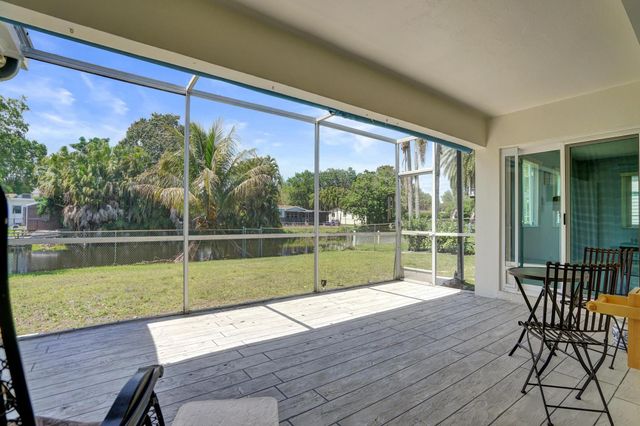 5211 SW 91st Terrace, Cooper City, FL 33328