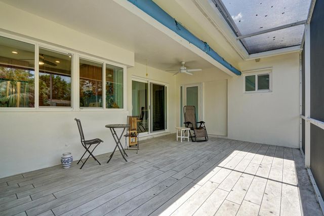 5211 SW 91st Terrace, Cooper City, FL 33328