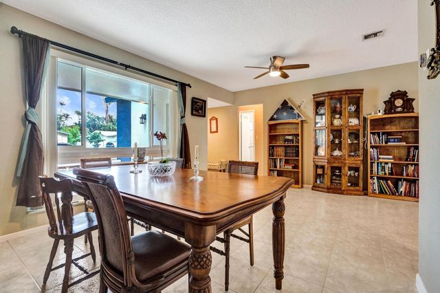 5211 SW 91st Terrace, Cooper City, FL 33328