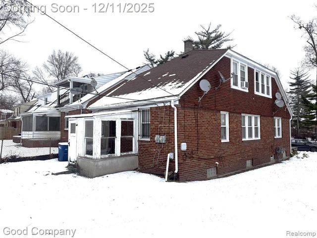 17403 Quincy Street, Detroit, MI 48221