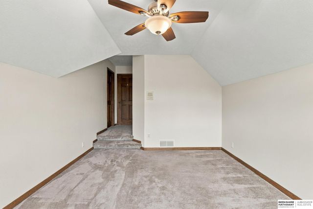 15716 Burdette Street, Omaha, NE 68116