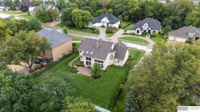 15716 Burdette Street, Omaha, NE 68116