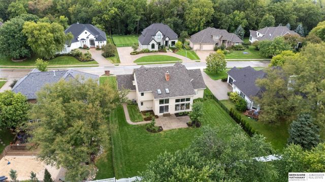 15716 Burdette Street, Omaha, NE 68116