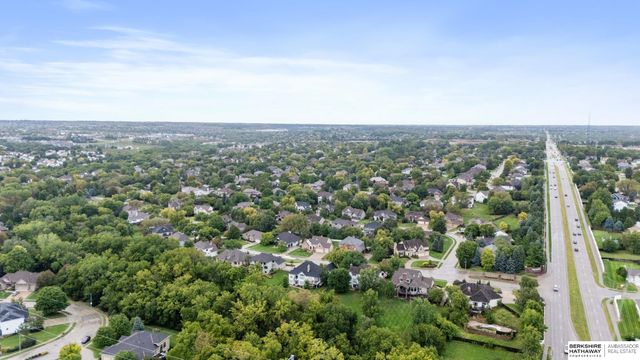 15716 Burdette Street, Omaha, NE 68116