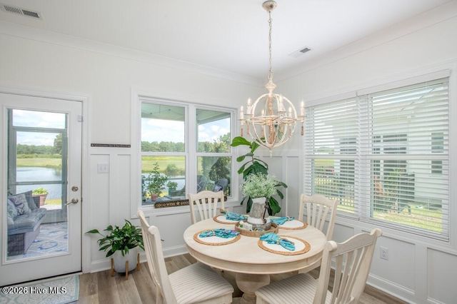 402 Taylorwood Drive, Beaufort, NC 28516