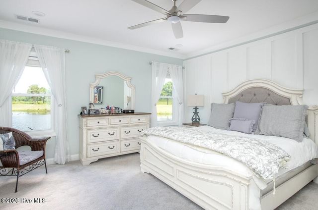 402 Taylorwood Drive, Beaufort, NC 28516