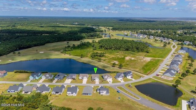 402 Taylorwood Drive, Beaufort, NC 28516