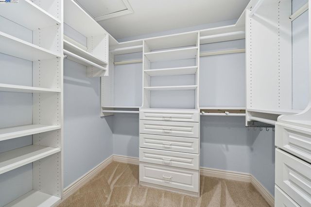 554 Freitas Rd, Danville, CA 94526