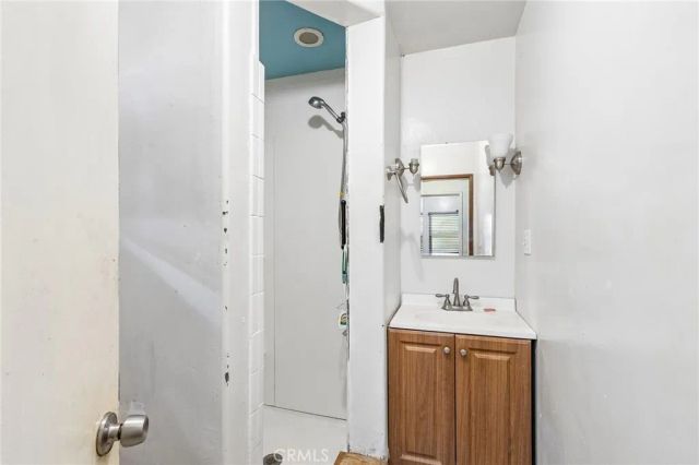 626 S Inglewood, Inglewood, CA 90301