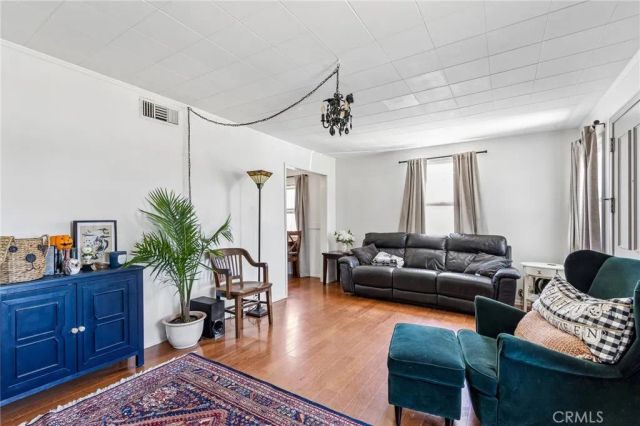 626 S Inglewood, Inglewood, CA 90301