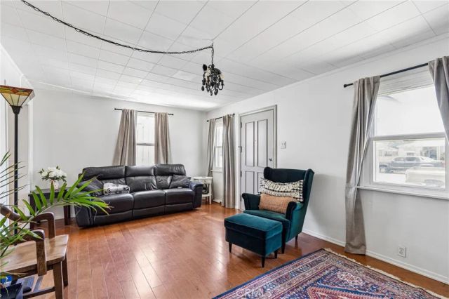 626 S Inglewood, Inglewood, CA 90301