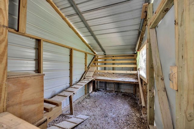 135 County Road 294, Bryant, AL 35958