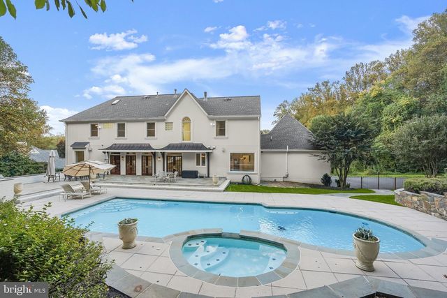 1404 WYNHURST LN, Vienna, VA 22182