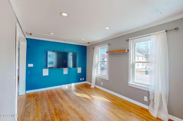 301 Oak Street, Corinth, NY 12822