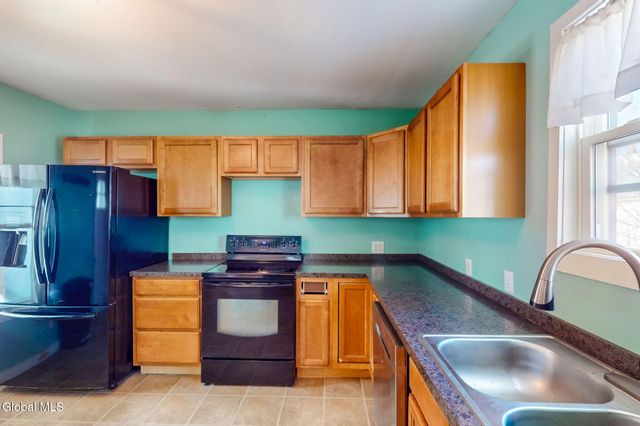 301 Oak Street, Corinth, NY 12822