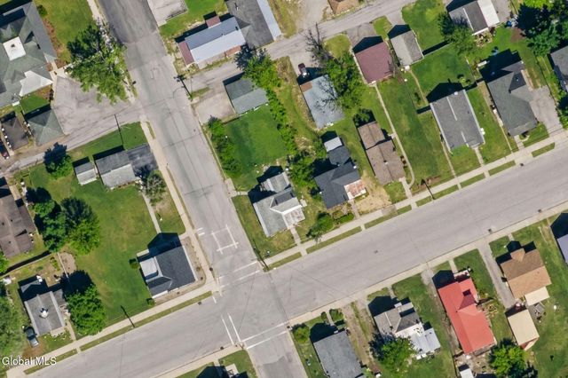 301 Oak Street, Corinth, NY 12822