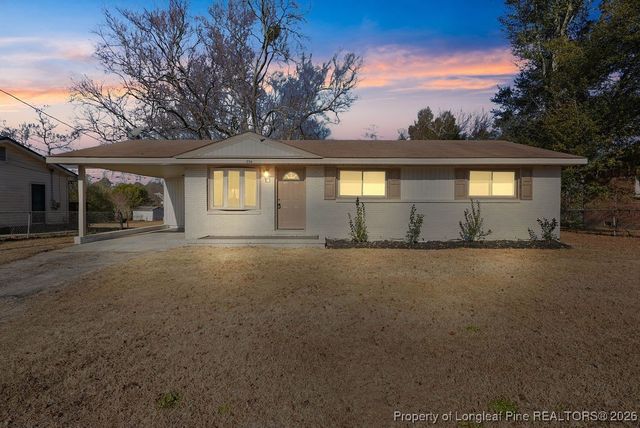 576 Braxton Boulevard, Fayetteville, NC 28311