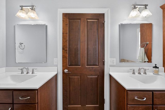 1808 Three Wood Drive, Mount Horeb, WI 53572