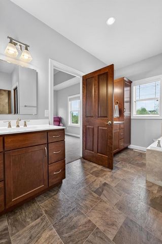 1808 Three Wood Drive, Mount Horeb, WI 53572