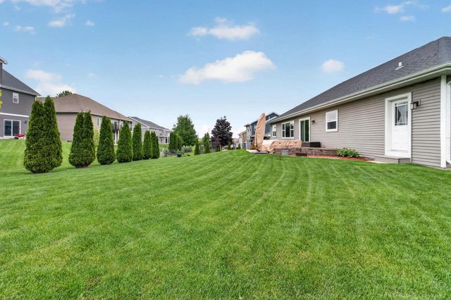 1808 Three Wood Drive, Mount Horeb, WI 53572