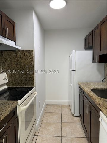7425 SW 152nd Ave 11-106, Miami, FL 33193