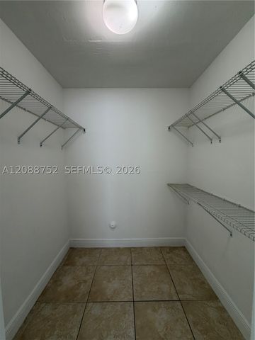 7425 SW 152nd Ave 11-106, Miami, FL 33193