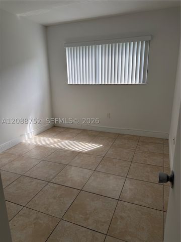 7425 SW 152nd Ave 11-106, Miami, FL 33193
