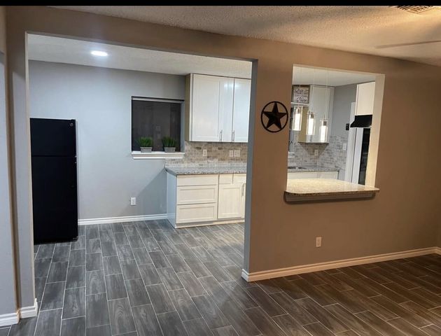 6218 Gaston Street, Houston, TX 77016