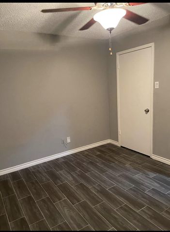 6218 Gaston Street, Houston, TX 77016